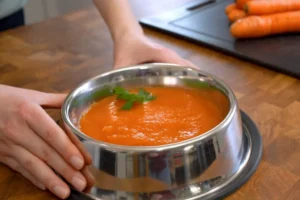 Zuppa di carote alla Moro per cani: la ricetta e tutti i benefici